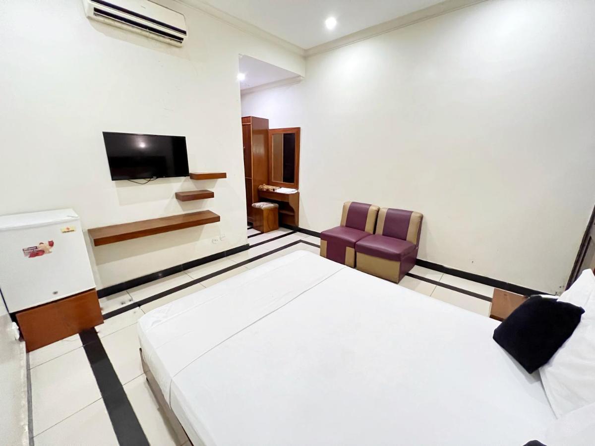 Hotel Multan Dış mekan fotoğraf