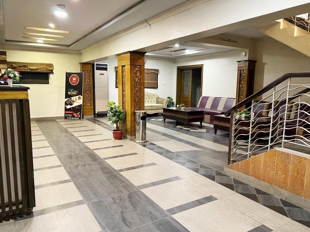 Hotel Multan Dış mekan fotoğraf