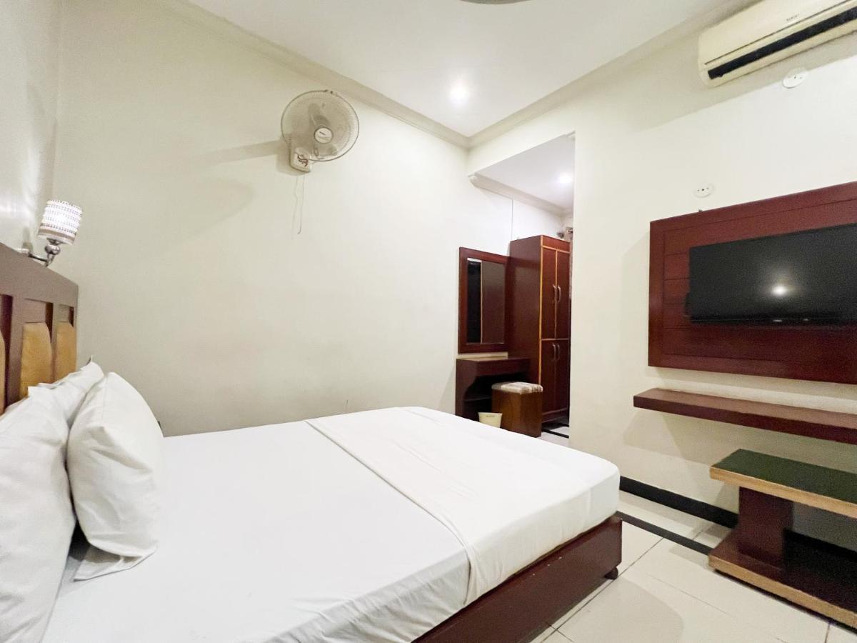 Hotel Multan Dış mekan fotoğraf