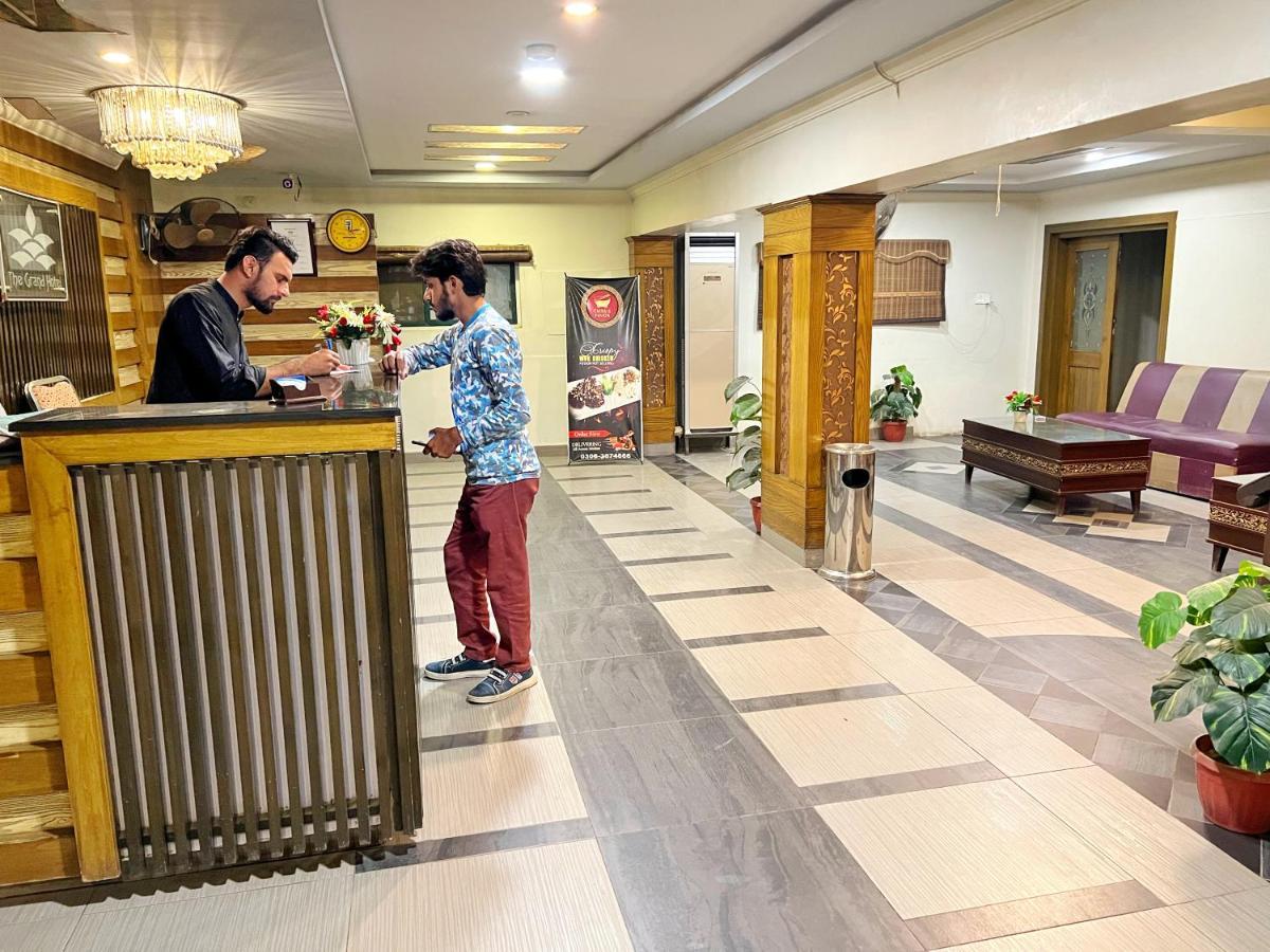 Hotel Multan Dış mekan fotoğraf