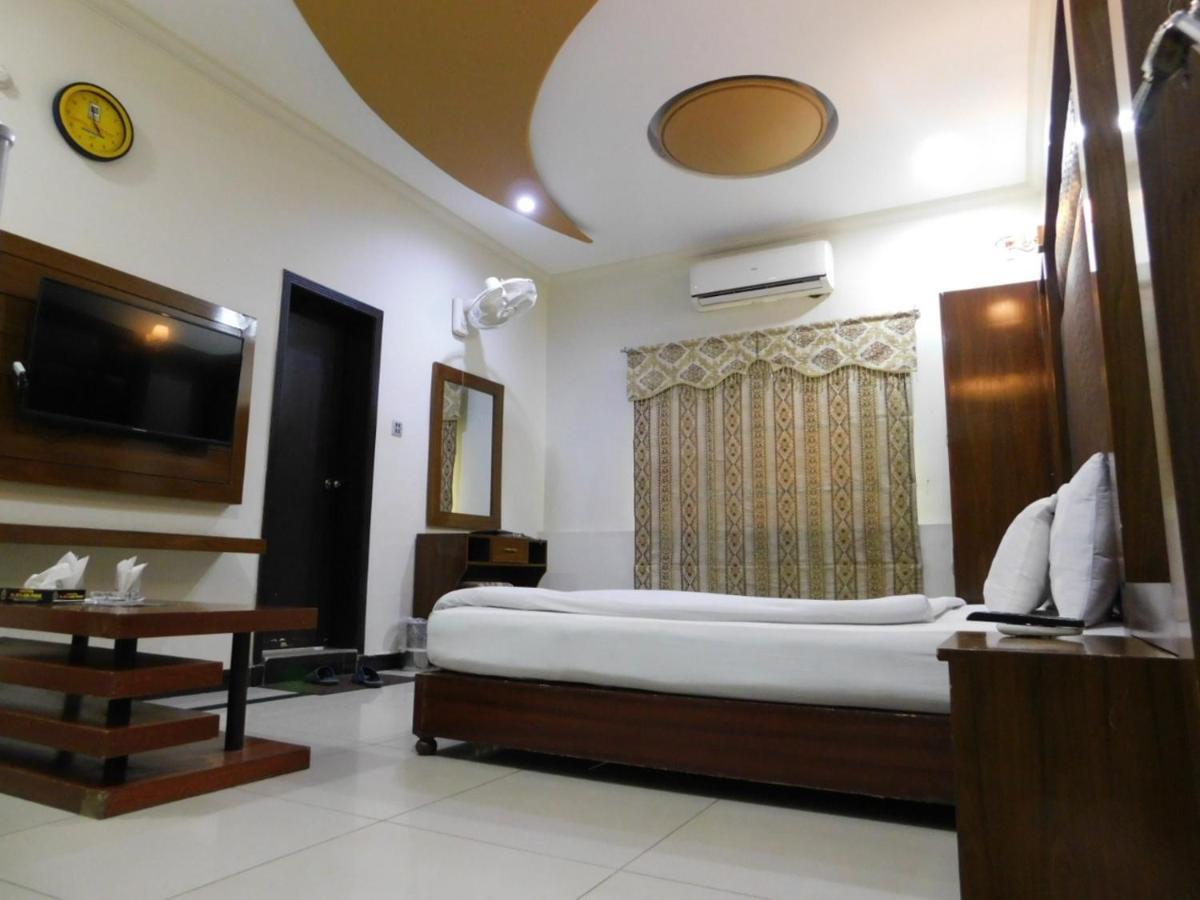 Hotel Multan Dış mekan fotoğraf