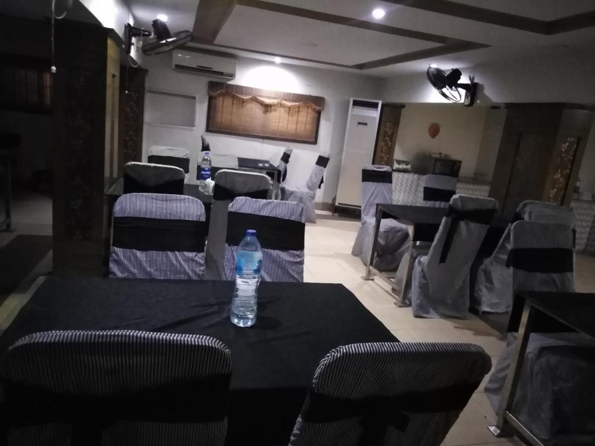 Hotel Multan Dış mekan fotoğraf