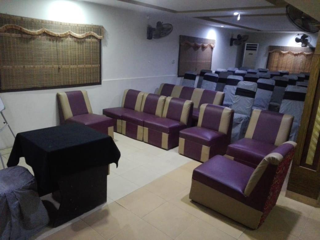 Hotel Multan Dış mekan fotoğraf